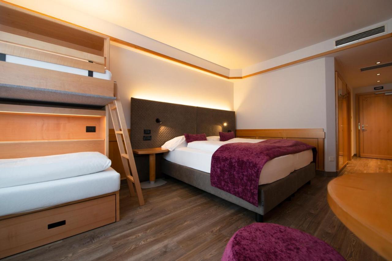Hotel Ideal Park Лайвес Номер фото