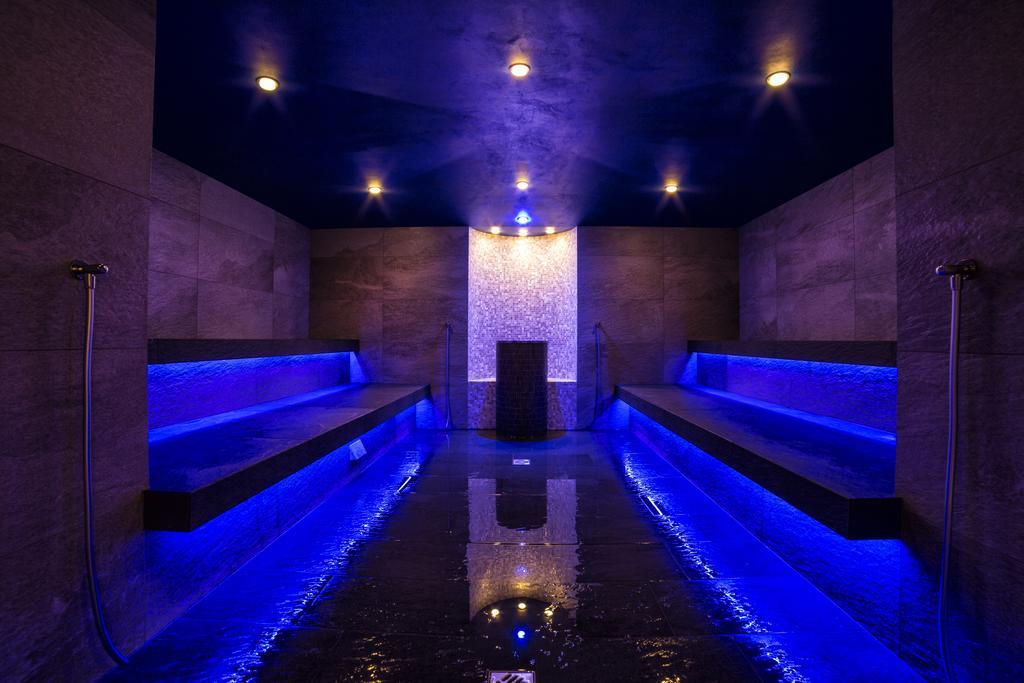 Hotel Ideal Park Лайвес Экстерьер фото