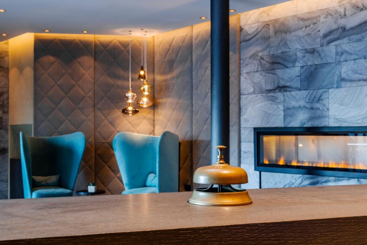 Hotel Ideal Park Лайвес Экстерьер фото